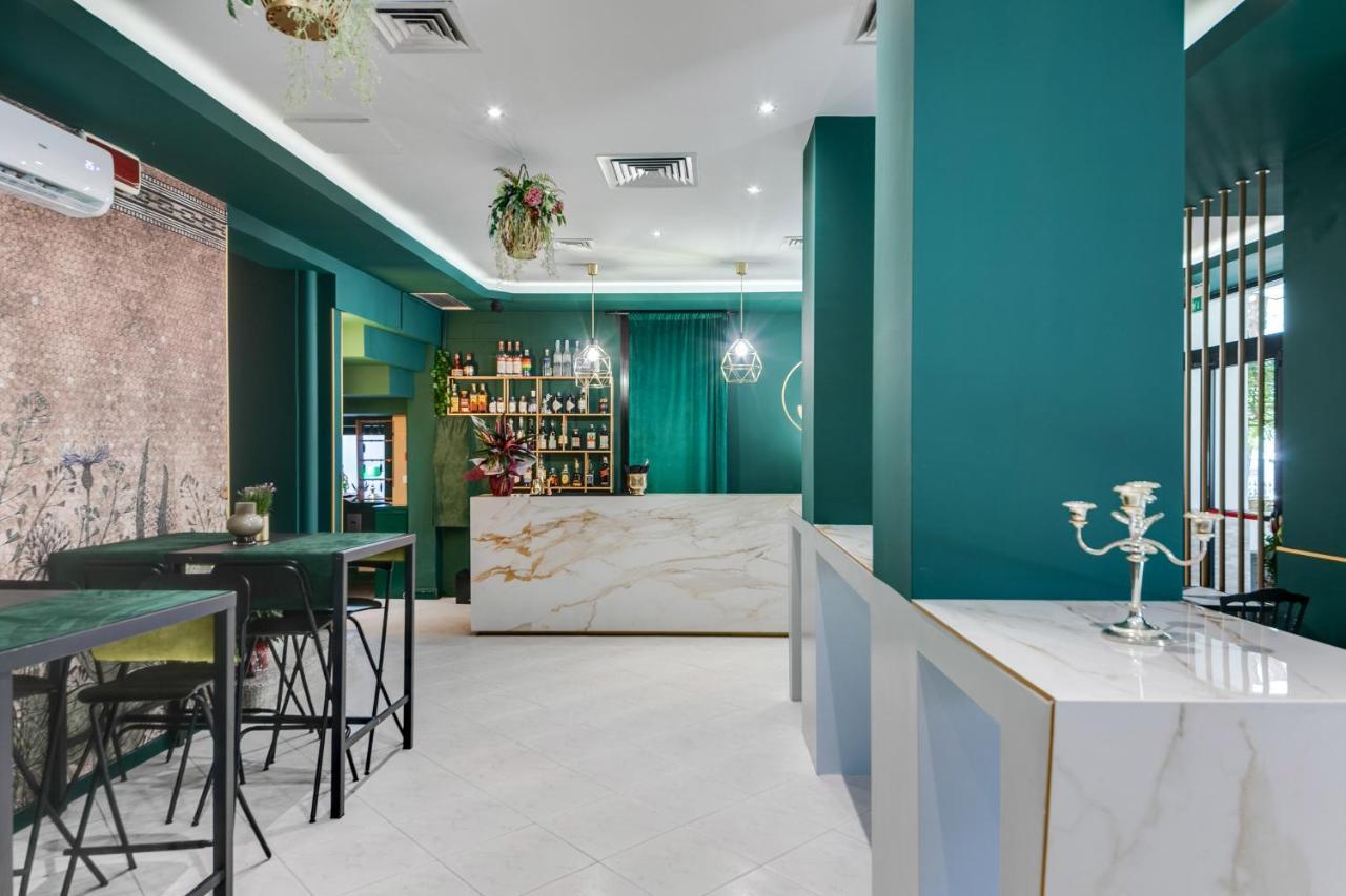 Hotel Sorriso Римини Екстериор снимка