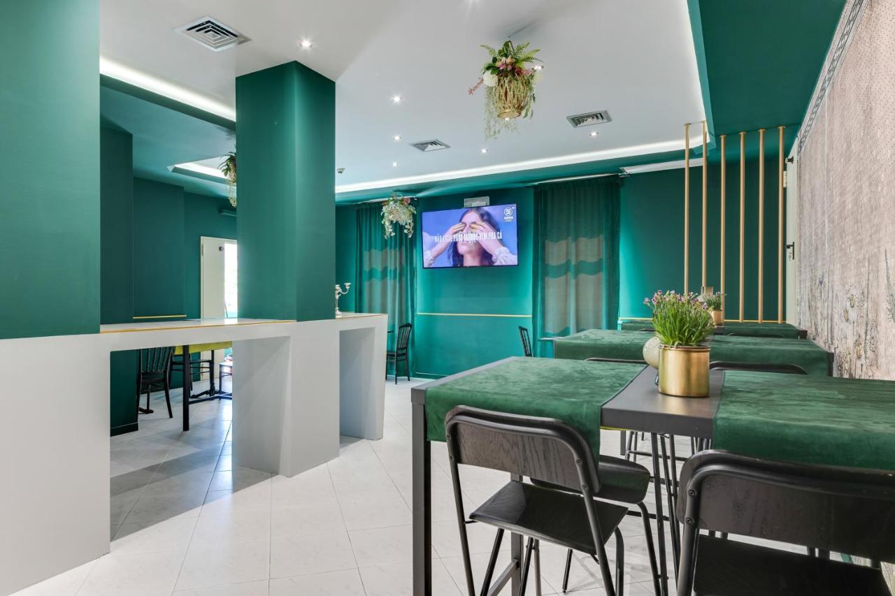 Hotel Sorriso Римини Екстериор снимка