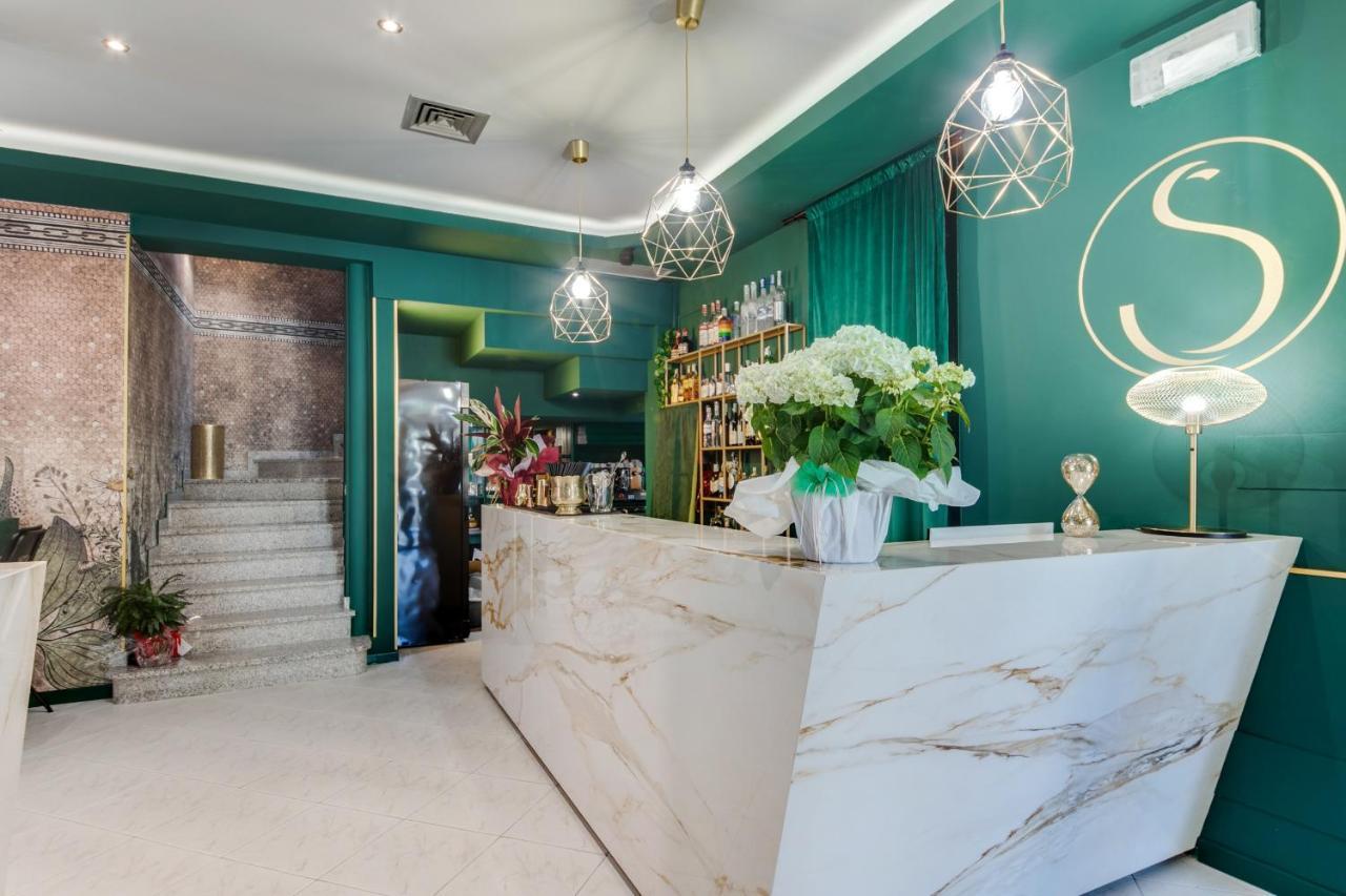Hotel Sorriso Римини Екстериор снимка